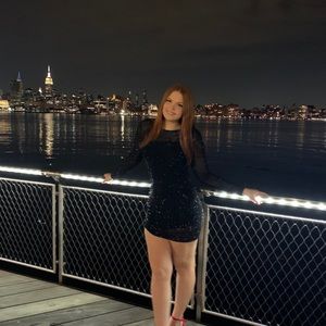 Meet your Posher, Yvette